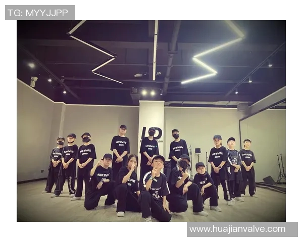 杭州街舞队灵活性表现分析及其对舞蹈风格与团队协作的影响探讨